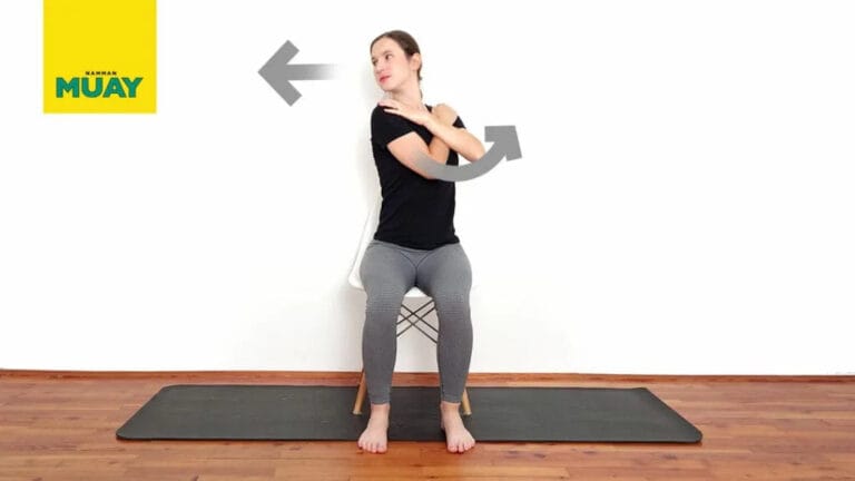 Rotácia krku a hrudníka pre lepšiu flexibilitu